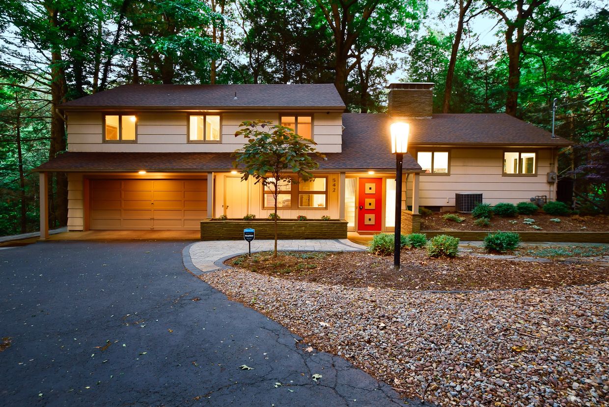 Angie Flack Brown Realty Group